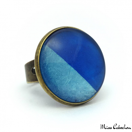 Blue fancy ring