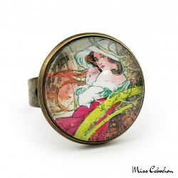 Bague Art nouveau "Novembre par Alfons Mucha"