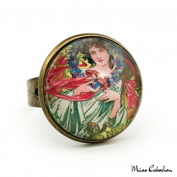 Art deco ring "December by Alfons Mucha"